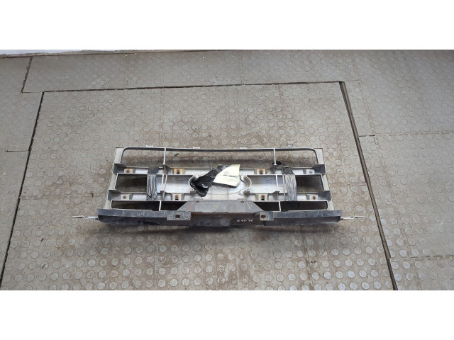 Решетка радиатора  Ford Ranger 2006-2012          2.5 