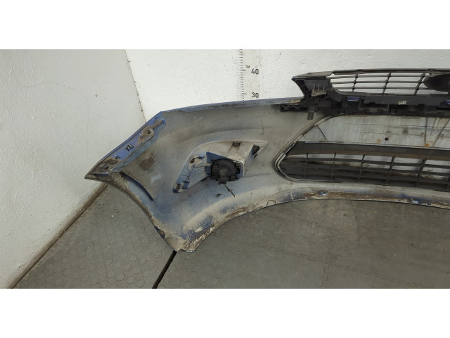 Бампер  Ford Focus 2 2008-2011 передний   