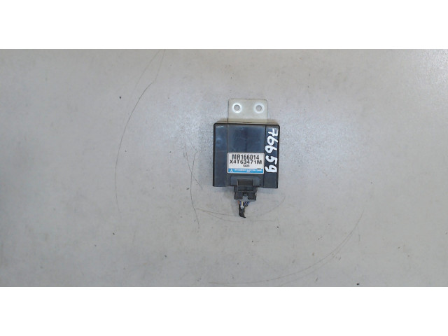 Блок комфорта  Mitsubishi L200 1996-2006      mr166014   