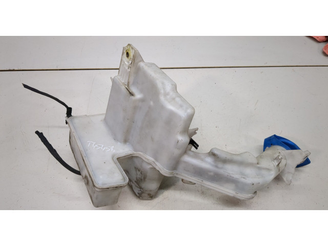 Бачок омывателя  Volkswagen Passat 7 2010-2015 Европа    
