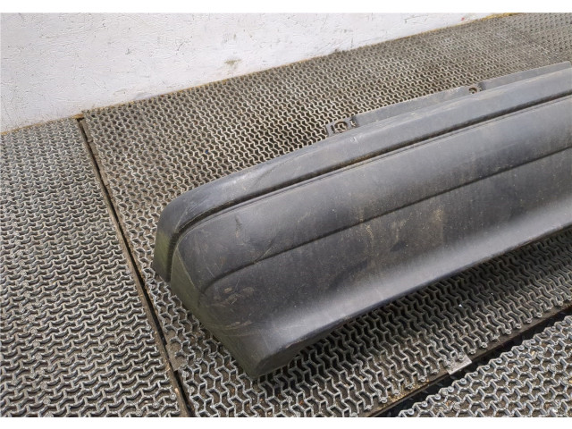 Бампер  Volkswagen Polo 1990-1994 задний    867807417C