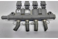 Топливная рампа 67R010256   Mazda 626  