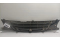 Передняя решётка Toyota Avensis T220 1997-2000 года 5311105030      