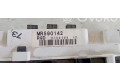 Přístrojová deska  Mitsubishi Montero 2002 MR590142  