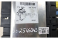   Pojistková skříňka 05045117, A2305454632   Mercedes-Benz SL R230 2002