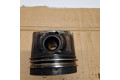 Píst 7812585   BMW 5 F10 F11  pro naftový motor 3.0 N57D30B Diesel straight 6