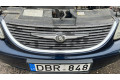 Верхняя решётка Chrysler Grand Voyager IV 2001-2007 года       