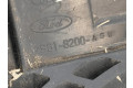 Передняя решётка Ford Fiesta 2002-2005 года 2561-8200-A      