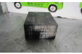   Pojistková skříňka 0035452432, 0281001013   Mercedes-Benz E W124 1985