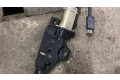 Zámek zadních dveří    BMW 7 E65 E66 2003