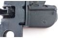 Замок багажника 2K0827505F    Volkswagen Caddy 2004 - 2010 года