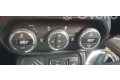 Блок управления климат-контролем 7356577930   Jeep Renegade