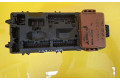 Блок предохранителей MB953353   Mitsubishi Carisma    