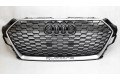 Передняя решётка Audi RS5  8W6853651      