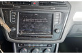 Дисплей       Volkswagen Tiguan