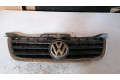 Передняя решётка Volkswagen Touran I 2003-2010 года 1T0853651      