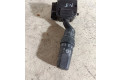 Ручка стеклоочистителей 17D682   Mazda 5