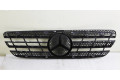 Передняя решётка Mercedes-Benz ML W163 1997-2005 года a1638800185      