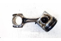 Píst    Toyota Corolla E120 E130  pro naftový motor 2.0  