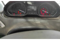 Přístrojová deska  Peugeot 2008 I 2019 9825986180  