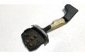 Ручка стеклоочистителей 090221177   Opel Kadett E