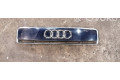 Передняя решётка Audi A2  8Z0010183D      