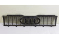 Передняя решётка Audi 80 90 S2 B4 1991-1996 года 893853655      