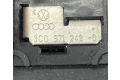 Блок предохранителей 1K0937804Q, 1K0937820B   Volkswagen Touran II    