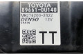 Блок управления двигателем Блок управления 89661-0U140   Toyota Yaris