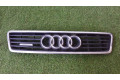 Верхняя решётка Audi A6 S6 C5 4B 1997-2005 года 4B0853651A      