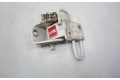 Передняя нижняя петля 1T0831412C   Volkswagen Caddy