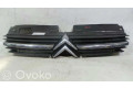 Передняя решётка Citroen C5 2001-2004 года       