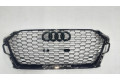 Передняя решётка Audi RS5  8W6853651      