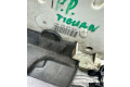 Замок багажника     Volkswagen Tiguan 2007 - 2016 года