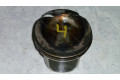 Píst 11257610295   BMW 1 E82 E88    N54T 