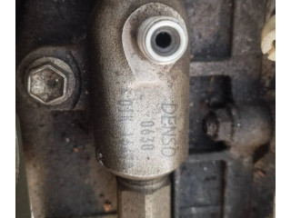 Vstřikovací lišta 01k16418   Toyota Auris 150     