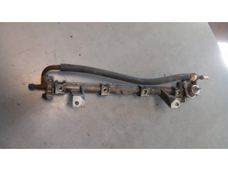 Vstřikovací lišta 8F9H487, 0820658   Ford Mondeo MK II  pro benzínový motor 2.0  