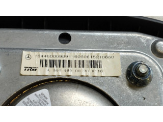 Подушка безопасности водителя A1644600098   Mercedes-Benz R AMG W251