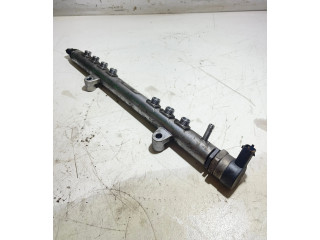 Vstřikovací lišta 30777759   Volvo V70    D 5244 T14 