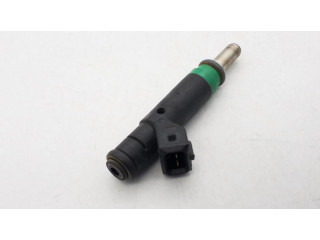 Vstřikovač 7525721   BMW 7 E65 E66  pro benzínový motor 4.8 Amerika 