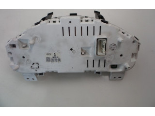 Панель приборов MM0038001, MM0038001   Mitsubishi Colt       