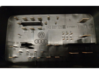 Pojistková skříňka Řídící jednotka BSM 1K0937125A   Audi A3 S3 8P 2006