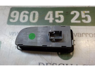 Блок управления 735442323, 7354423220   Fiat Linea