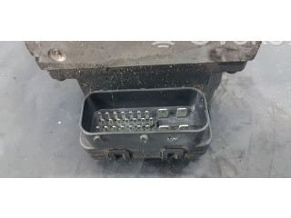 Jednotka ABS    Hyundai Trajet 2005