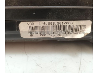 Панель приборов 2085402511   Mercedes-Benz CLK A209 C209       