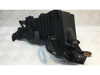 Блок предохранителей  6G9T-14A067-AB, 669T14A076CA   Ford Mondeo MK IV    