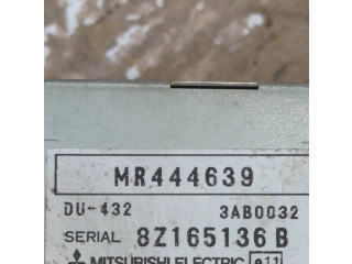 Дисплей    MR444639, 3AB0032   Mitsubishi Space Runner