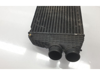 Радиатор интеркулера     670035635, 670035635    Maserati Levante 