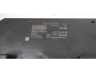 Pojistková skříňka Řídící jednotka BSM 5Q0937084DR   Volkswagen T-Roc 2021