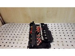 Блок предохранителей 8387153   BMW X3 E83    